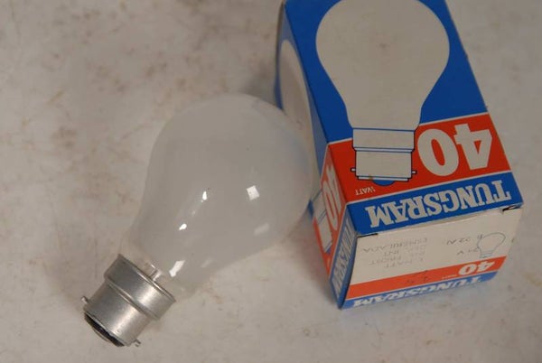 Grote Kogellamp B22 Fitting, 24V-40W NIEUW