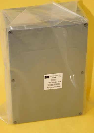 KUNSTSTOF MONTAGEBOX