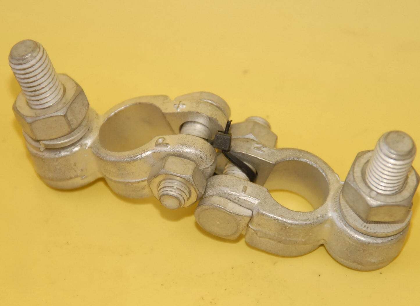 Setje accupoolklemmen, gegalvaniseerd