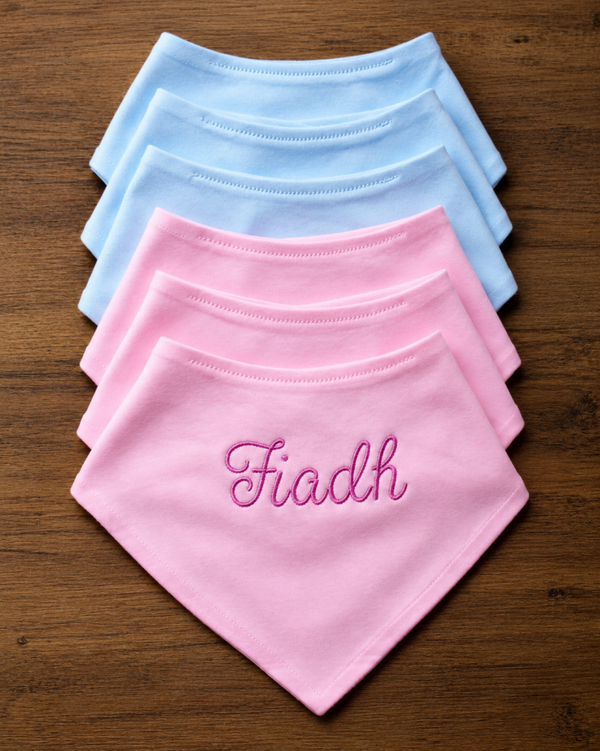 Baby bib.Pink (Customisation option)