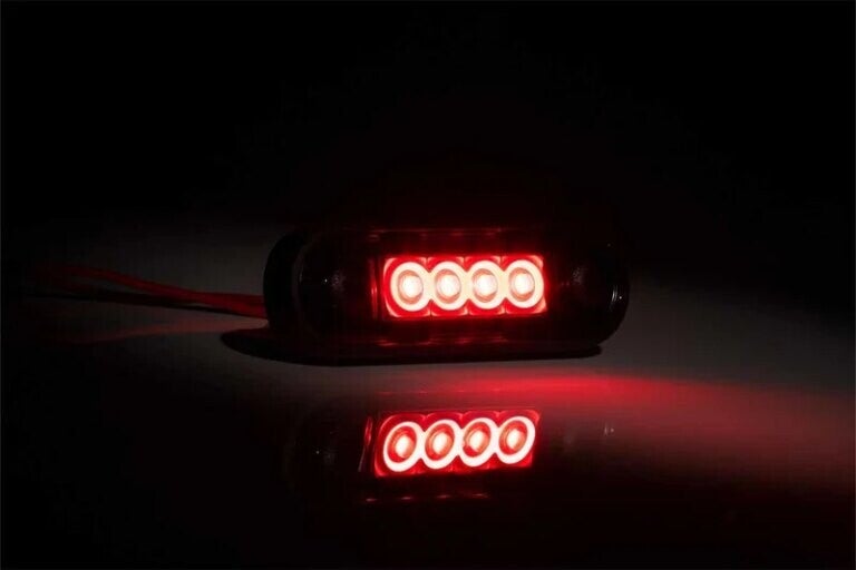 Dark markeringslicht rood | 12-24v | 0,15m. kabel | MV-2400DR.1