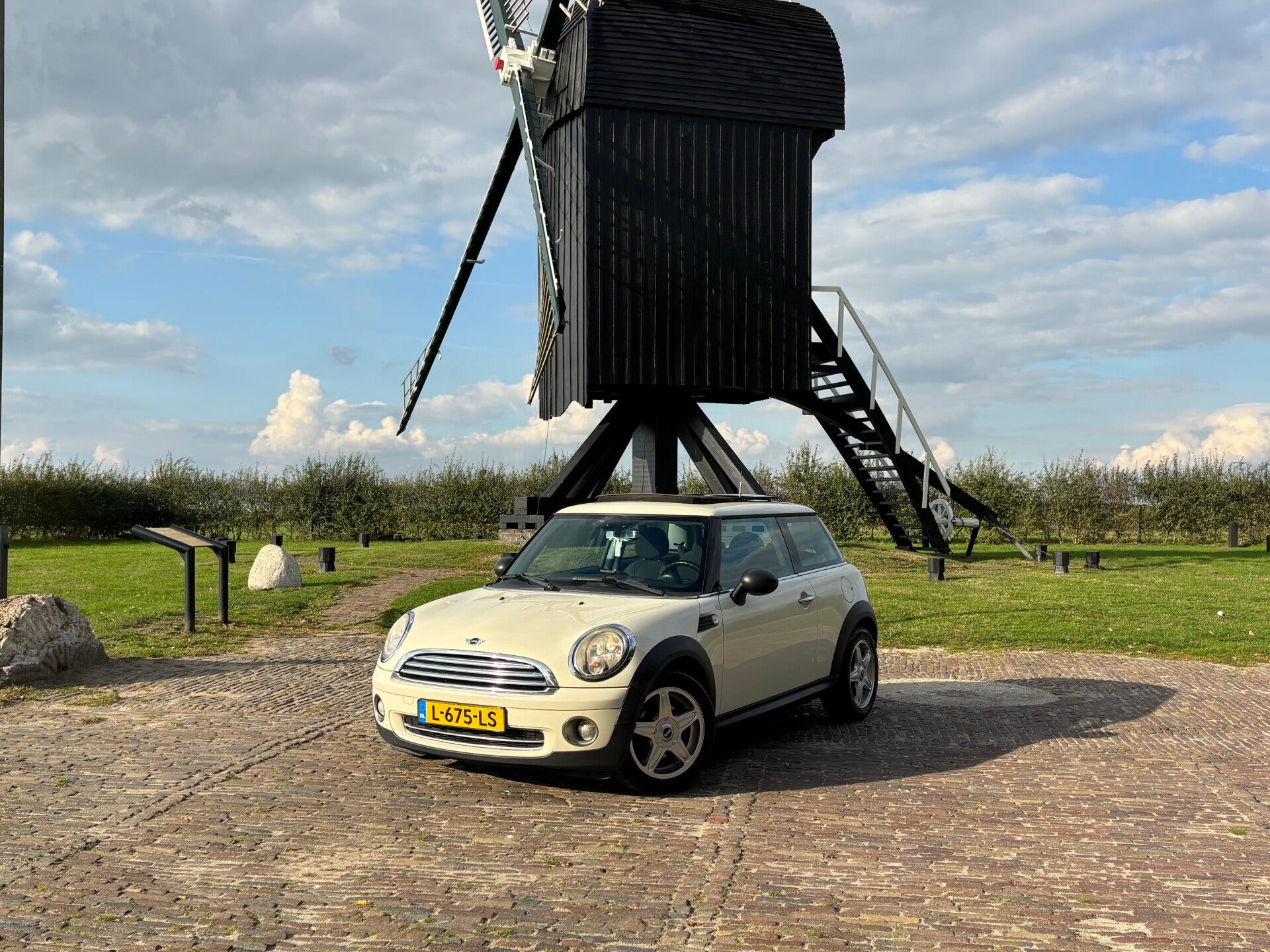 Mini One 1.6 Pepper – Met open dak!