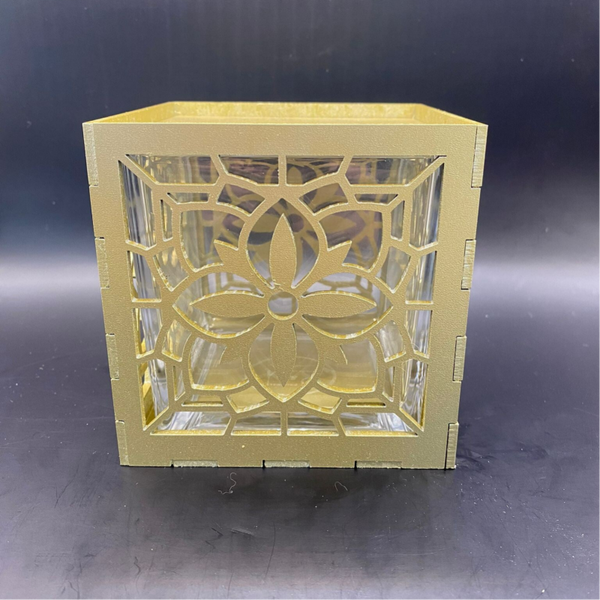 Photophore en bois découpé fleur de Lys