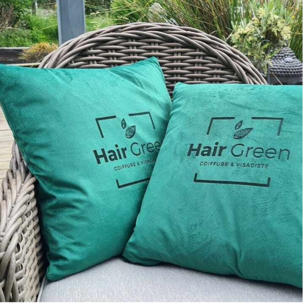Coussin avec logo d'entreprise | Kussen met bedrijfslogo