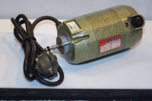 Prima originele Unimat motor 220v met schakelaar.