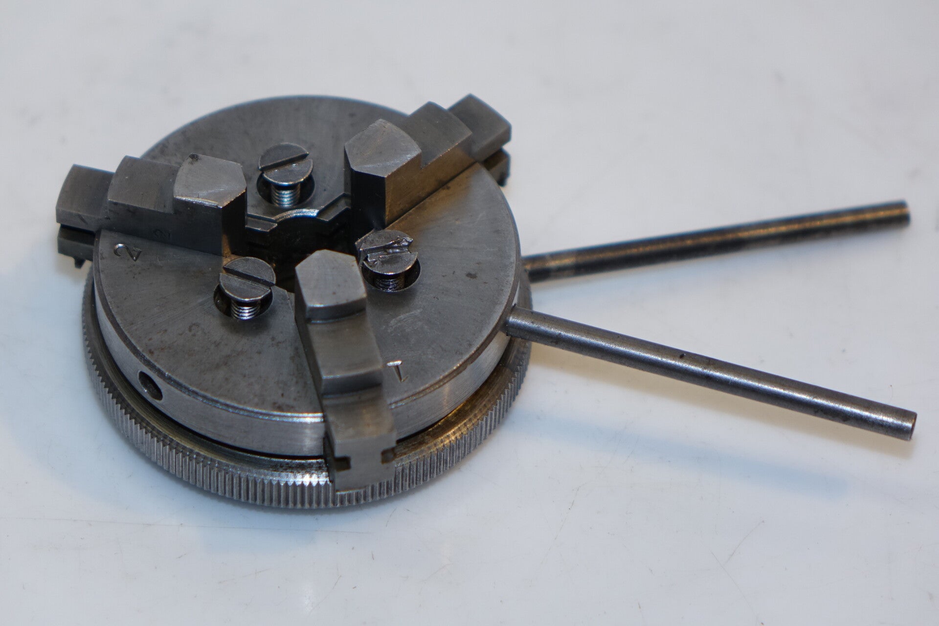 Gebruikte originele emco drieklauw ZONDER draadflens Art. 7227