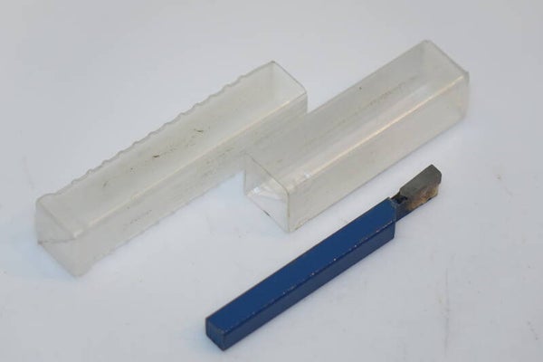 Afsteekbeitel 6x6 met opgelaste widia punt Art. 7273