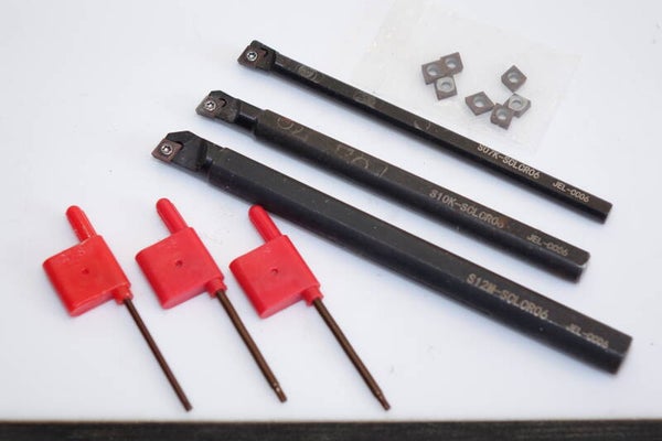 Set van 3 beitelhouders , 7. 10 en 12 mm  met widia plaatjes Art. 7316