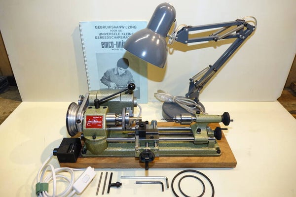 Gebruikt Emco unimat draaibankje met lamp Art. 7325