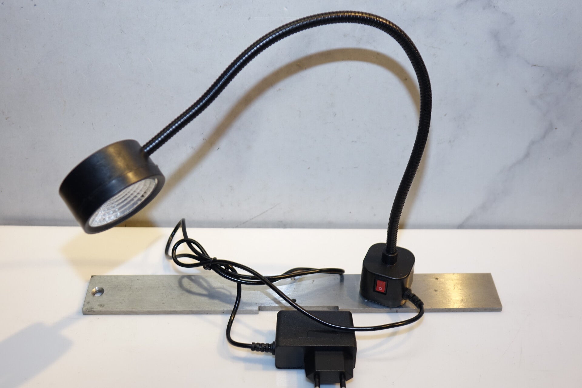 Fijne flexibele led machinelamp met magneetvoet en schakelaar Art. 7337