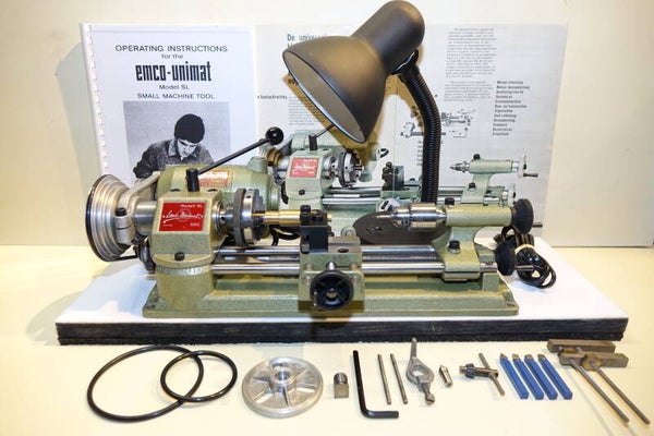 Nette Emco Unimat draaibank met tools , lamp en manual Art. 7355