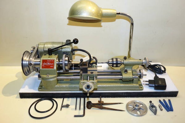 Emco unimat draaibankje met machinelamp beitels en riemen Art. 7354