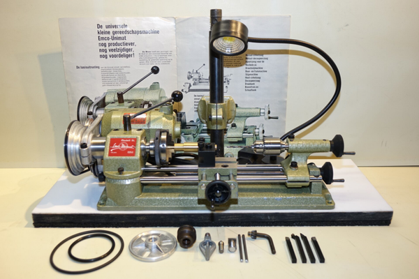 In nieuwstaat Emco Unimat SL met Nieuwe led machinelamp , beitels , riemen Art. 7385