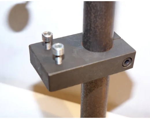 Kolomsteun emco om de freesplaat aan te monteren Art. 7149