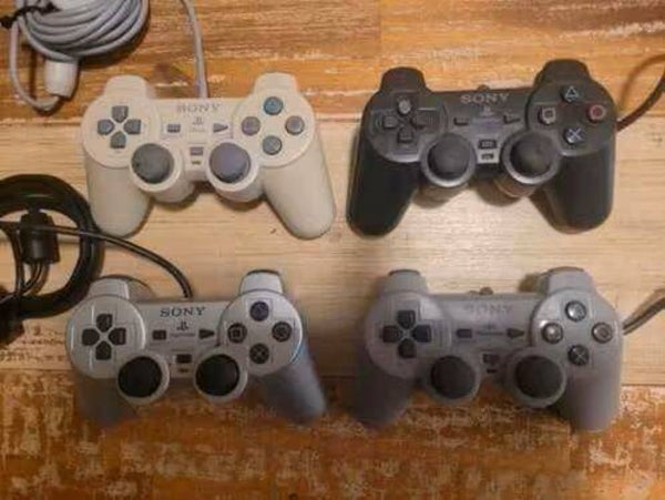 Dual Shock Controllers / Joypads PS2