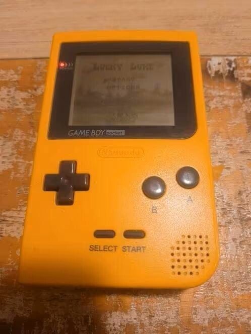 Gameboy Pocket + Games