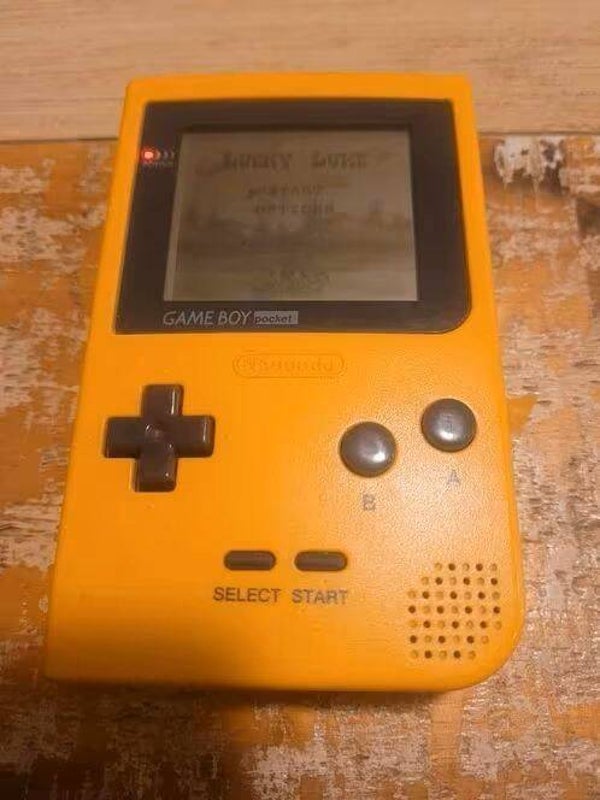 Gameboy Pocket + Games