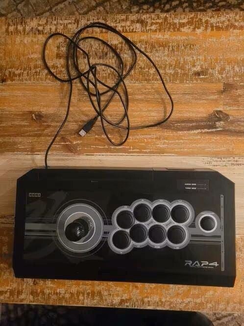 HORI RAP4 Fighting Stick PS3 / PS4