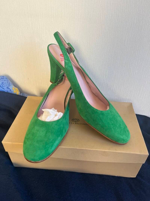 Fred de la bretoniere pumps