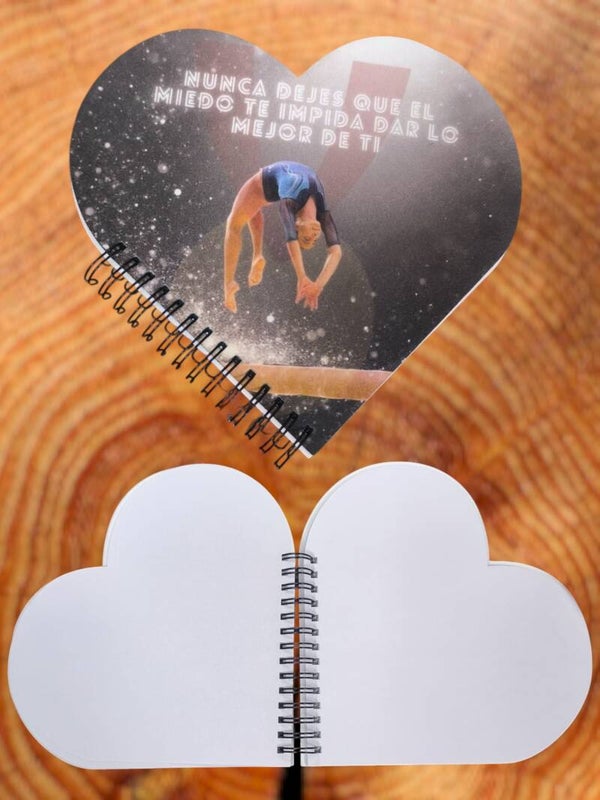 Libreta de anillas con forma corazón