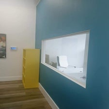 1cd96bd4-851a-4751-806d-6450a147e88b-standard.jpg