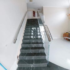 955ffbec-4a9c-4979-b674-e905adcf4c42-standard.jpg