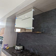 b300d908-e259-422d-9ee9-9c1129c55bb6-standard.jpg