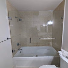 dcc1edb9-fb9e-4492-bc3e-b4374f5e7829-standard.jpg