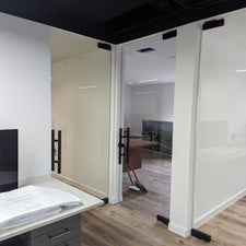 ecdcfd80-1cd7-4a47-9d29-aa8fb9502aae-standard.jpg