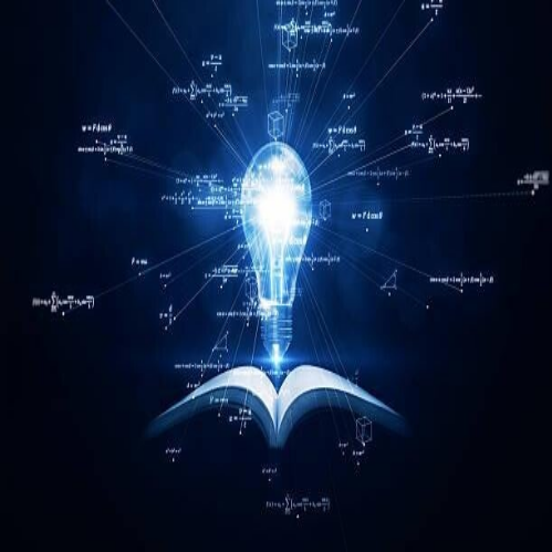 Grafik eines menschlichen Kopfes im Profil mit einem leuchtenden, detaillierten Gehirn, das von elektrischen Impulsen umgeben ist, Kontext MediumSciences - Institut.