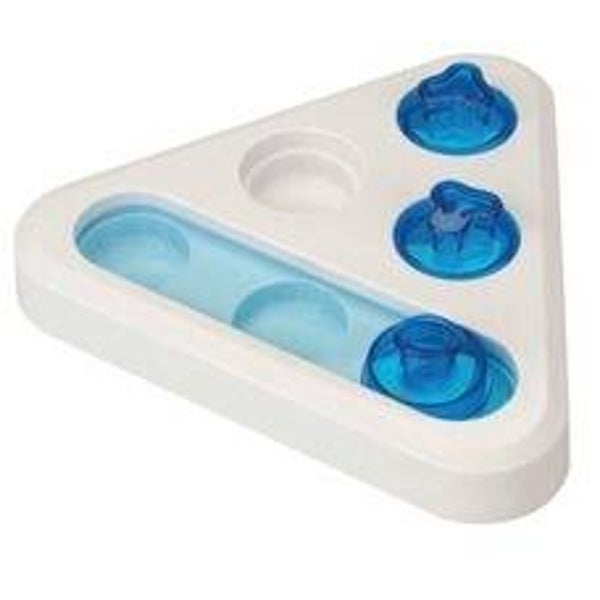 Spel nummer 9 B &C  De IQ Toy TRIANGLE