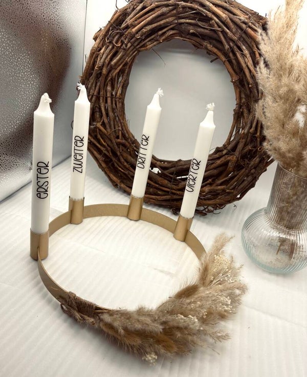 Adventskranz Metall gold