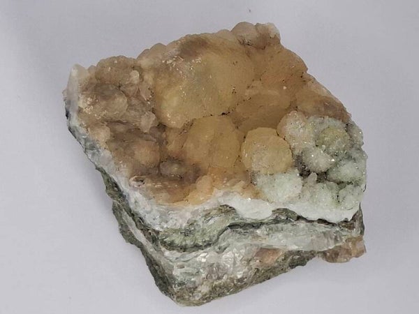 Calciet en Chalcedoon
