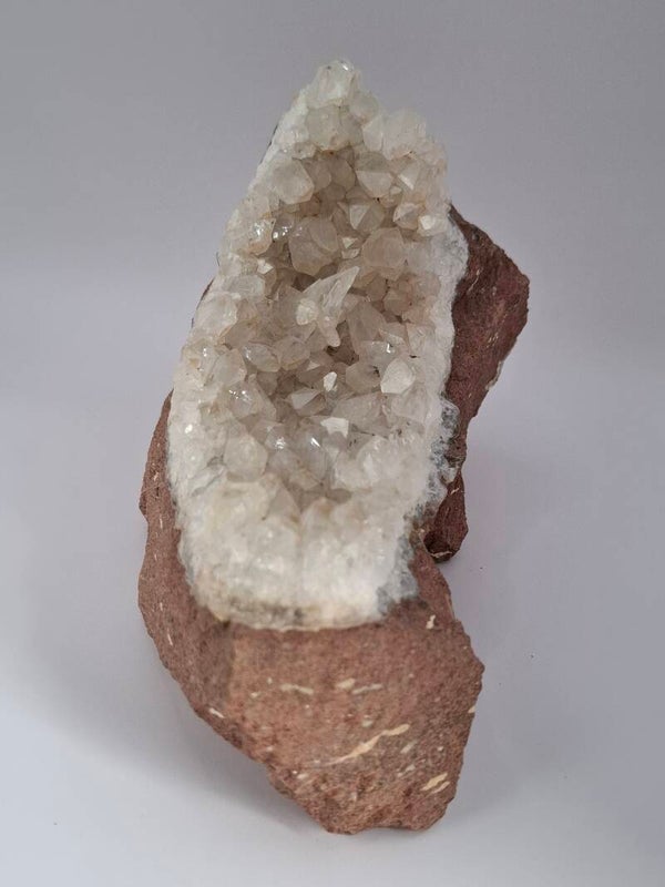 Bergkristal met Calciet op matrix