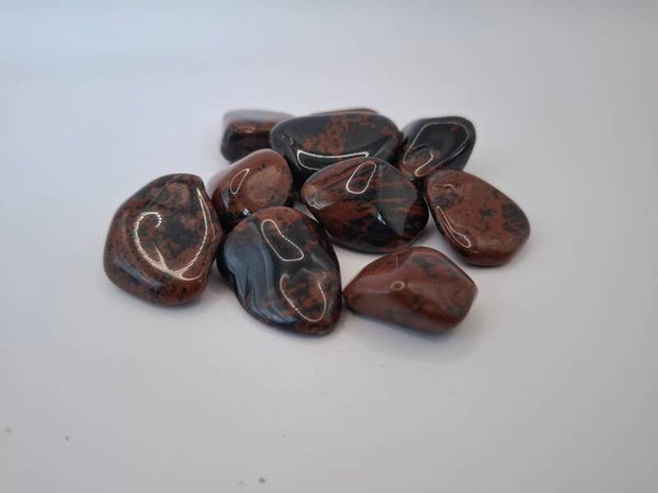 Mahonie Obsidiaan trommelstenen 2 - 3,5 cm