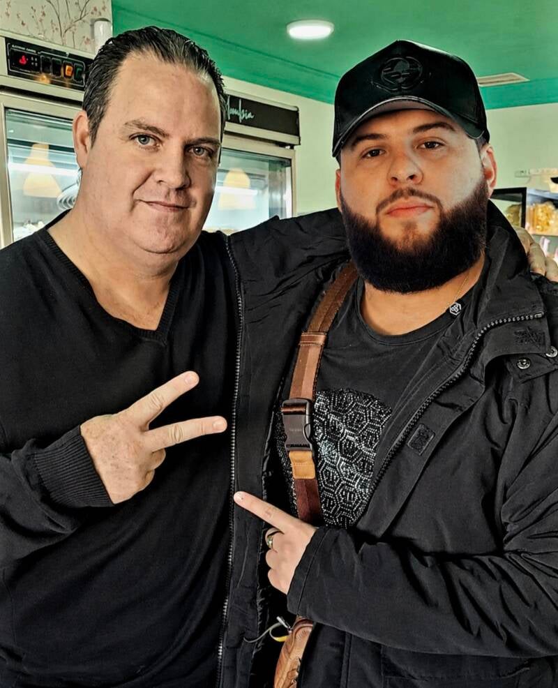 EL FANTASMA DE LOS CARNALES Y LIKEVO MUSIC