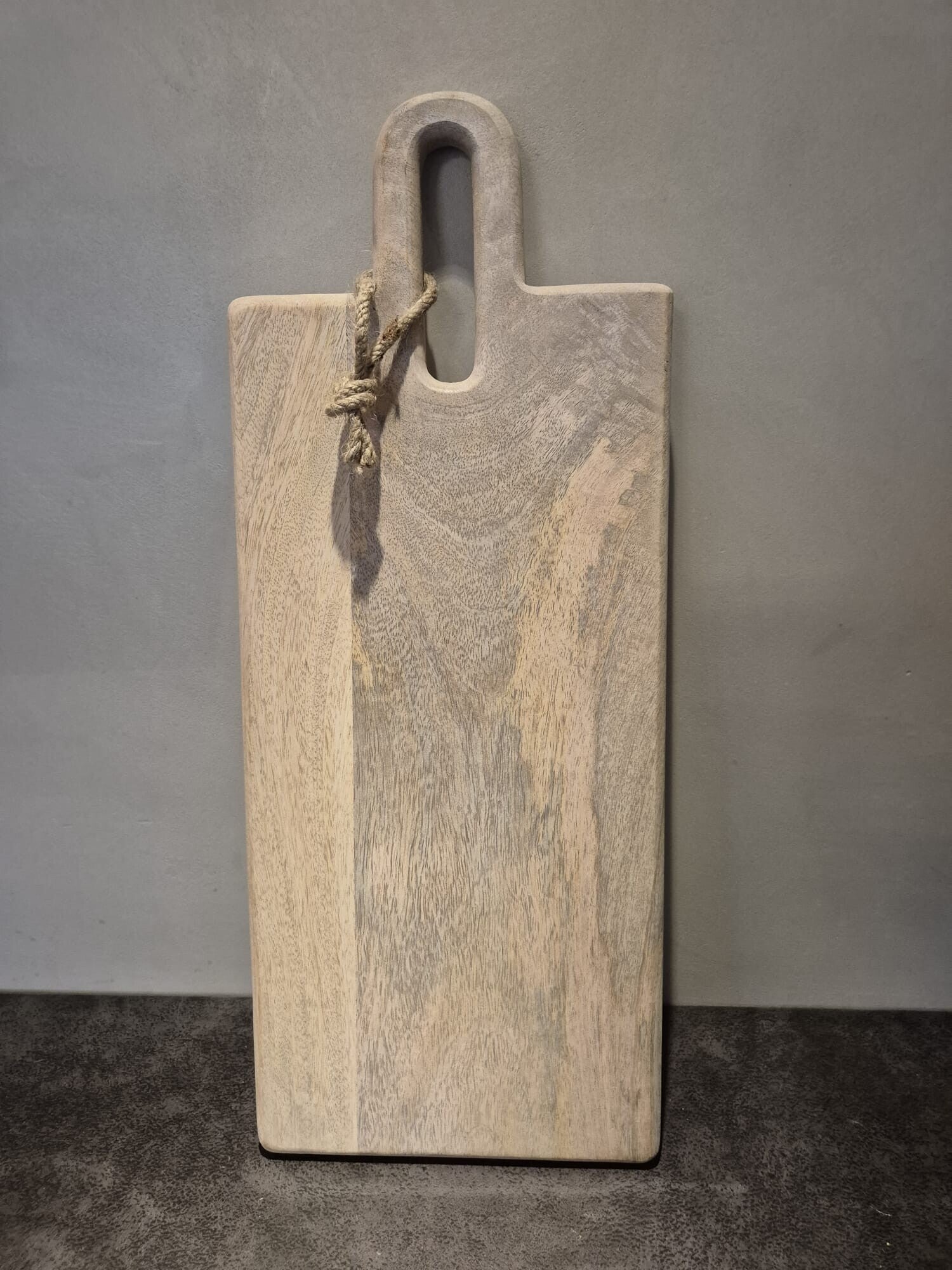 Borrelplank ovaal handvat - 44 x 20 cm Mangohout