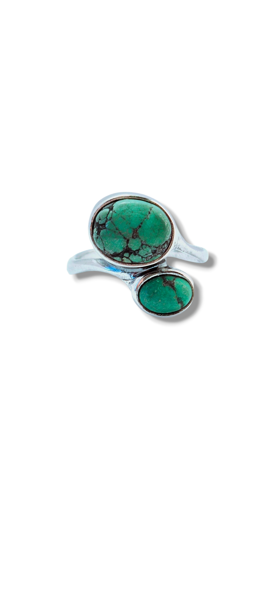 Turquoise Ring – A Symbol of Serenity & Timeless Beauty