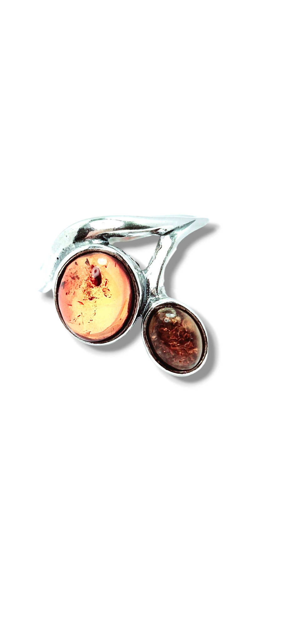 Two-Tone Amber Ring – A Striking Fusion of Warmth & Elegance