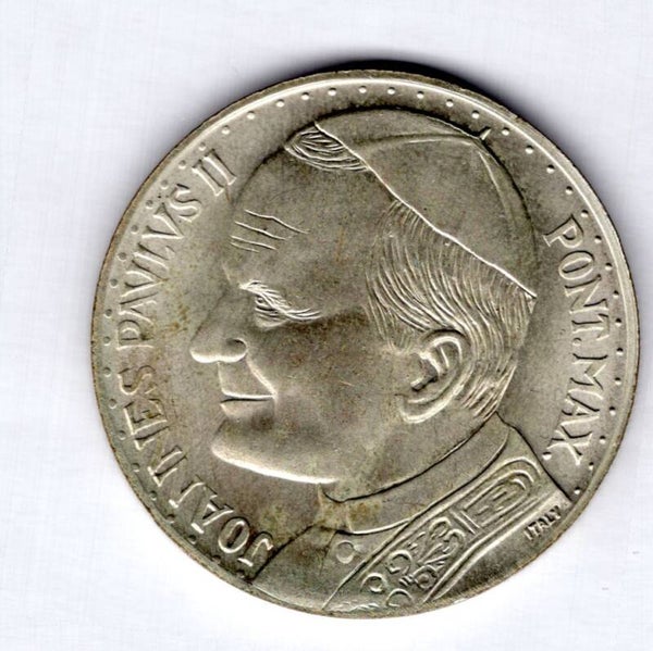 Italy. Vatican. St Paul's Medallion.  dy12828