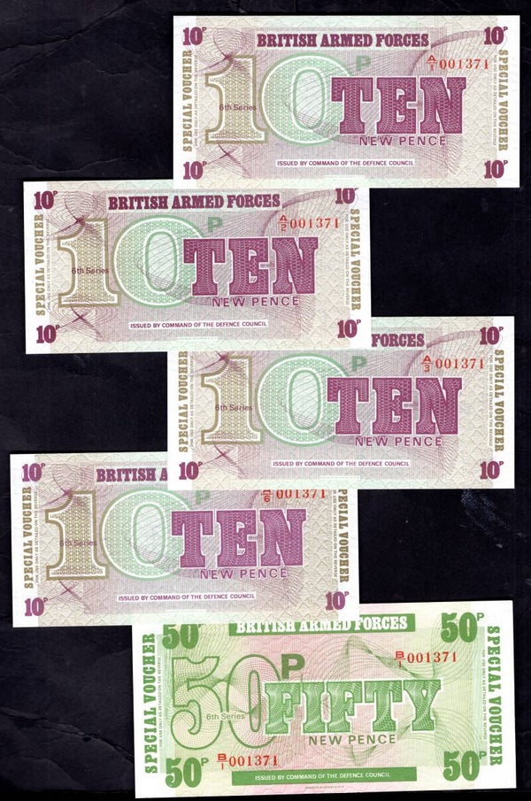 GB Military, British Armed Forces, 8 notes matching numbers 001371. AU-UNC.