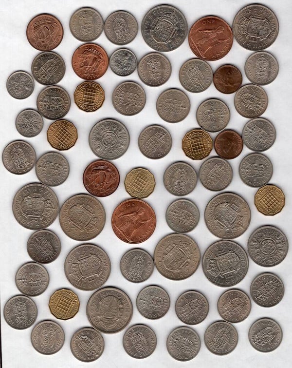 Queen Elizabeth II.  Higher Grade Group (60).     DY17992