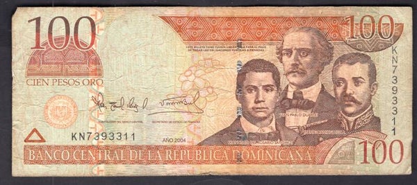 Dominican Republic. 100 Pesos 2004. Good.   DY19790L
