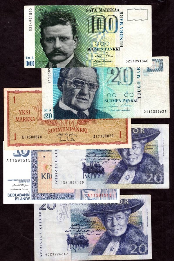 Scandinavia. 12 banknotes. DY23745.