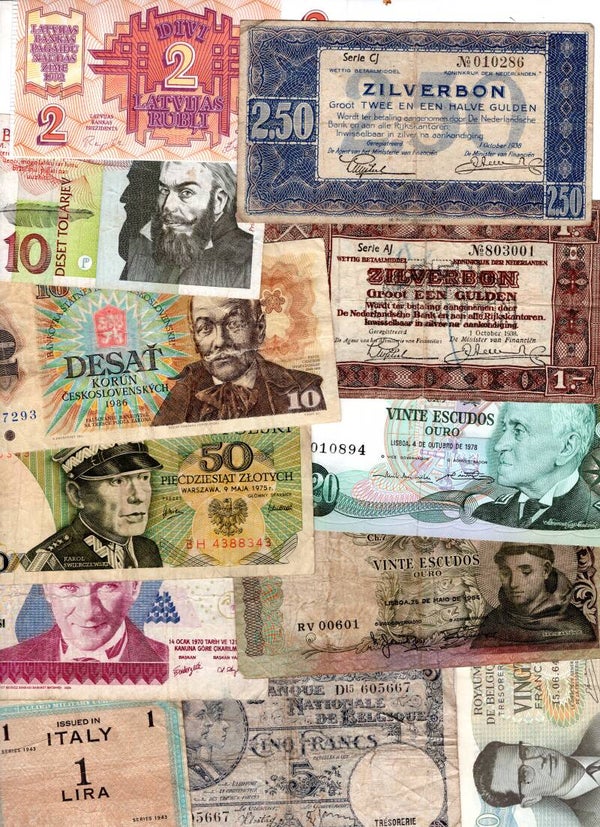 Europe. 100 Banknotes mixed grades.  dy23751