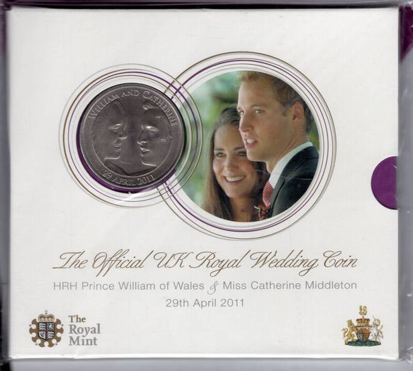Great Britain. 2011 Wedding £5.   dy23988