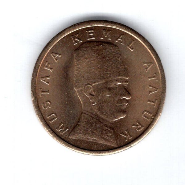 Turkey. 100,000 Lira 2000.   dyk11918