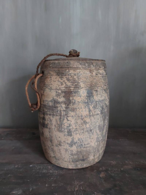 Unieke Pot Nepal met deksel 002