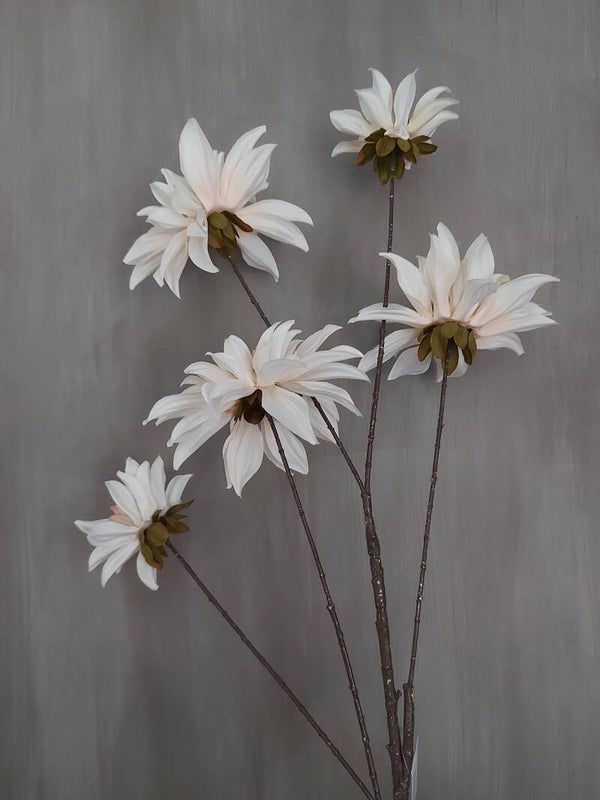 Dahlia spray Beige