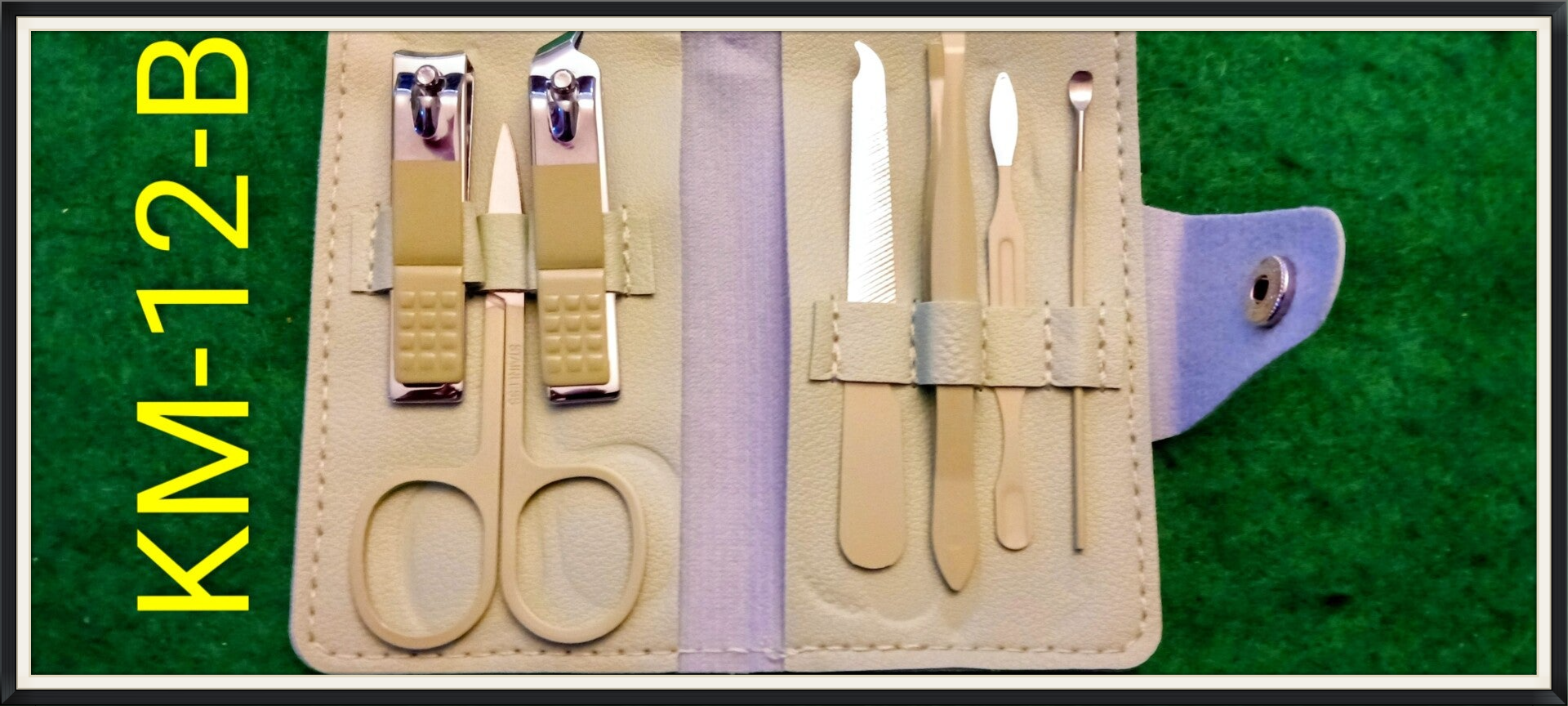 Kit Manucure Pédicure KM-12-B
